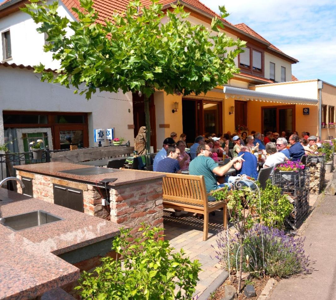 Hotel-Restaurant Laux Merzig Exterior foto