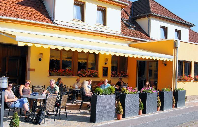 Hotel-Restaurant Laux Merzig Exterior foto